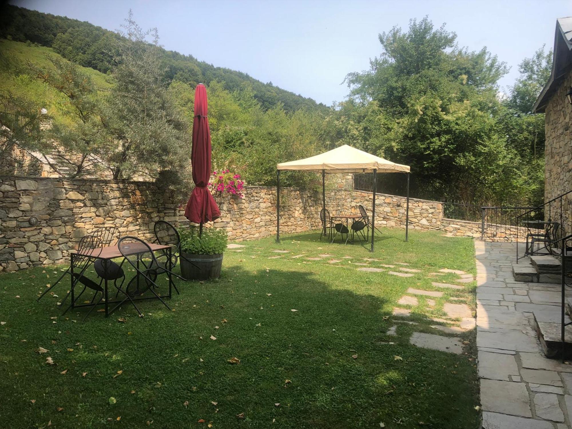 Guesthouse Kontogianni - Materka Nymfaio Bagian luar foto
